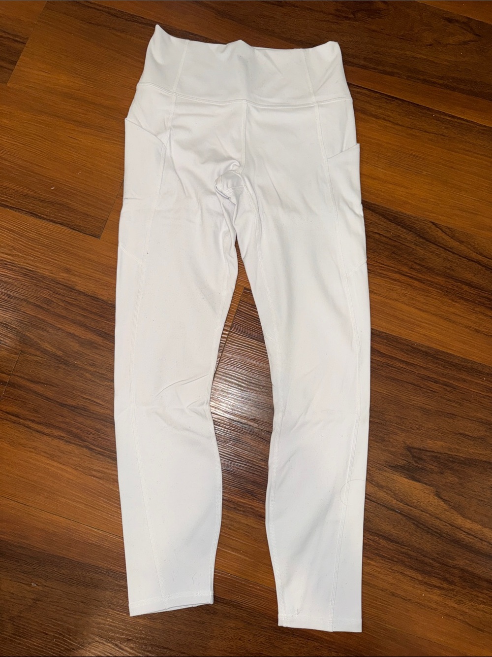 Fabletics White 7/8 Leggings